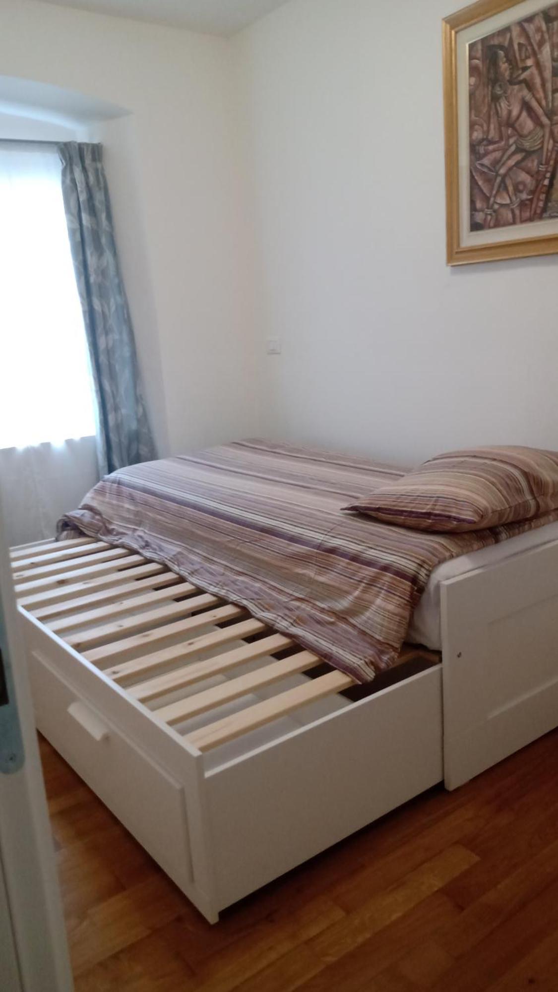 Casa Renova, Intero Appartamento, 2 Camere, Max 4 Ospiti, Trieste Zona Storica Buitenkant foto