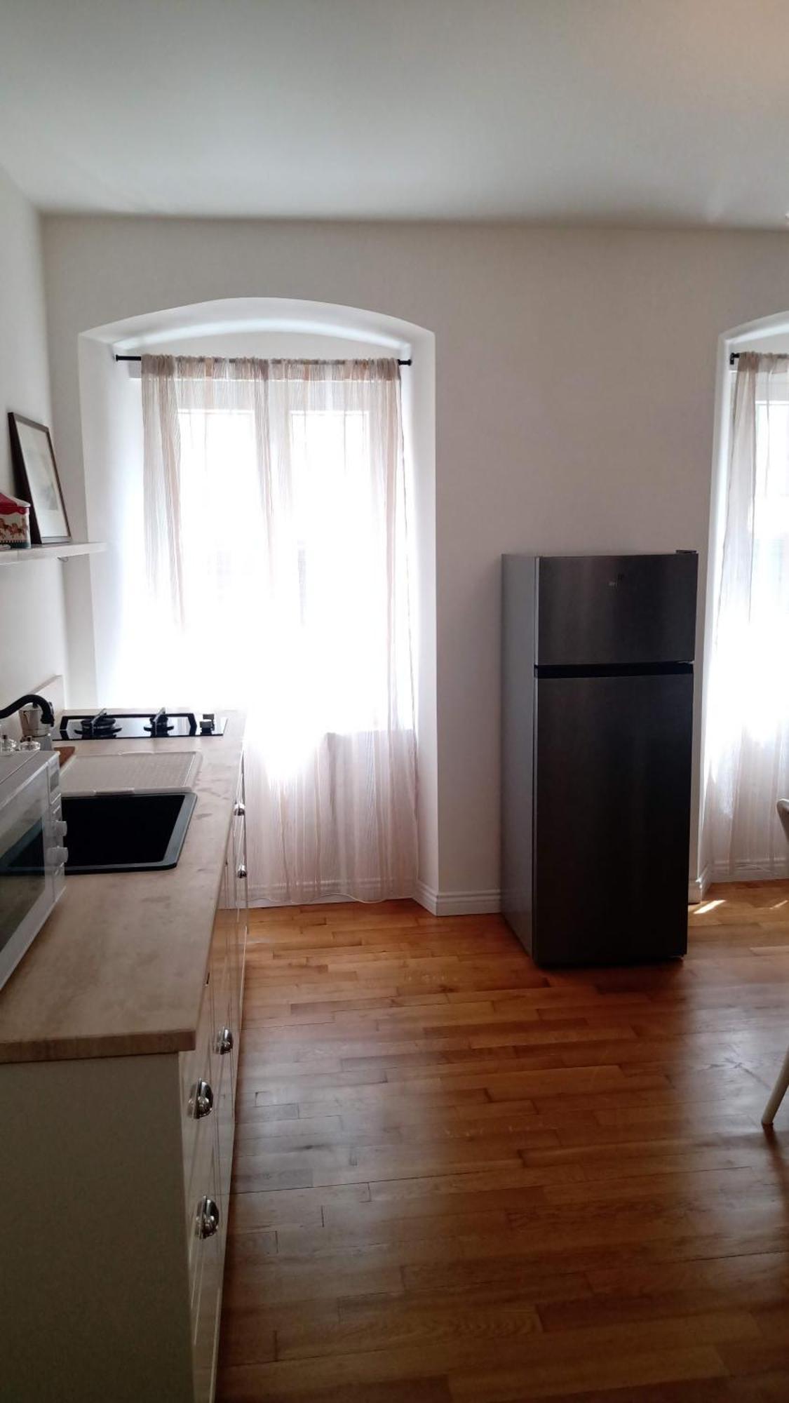 Casa Renova, Intero Appartamento, 2 Camere, Max 4 Ospiti, Trieste Zona Storica Buitenkant foto